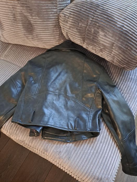 Дамско кожено яке размер S