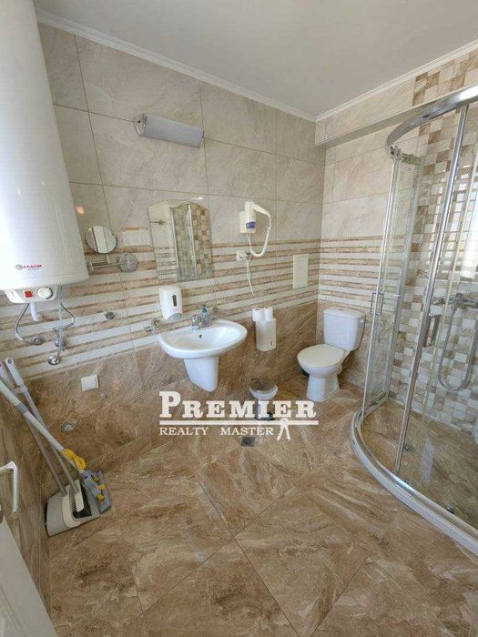 Продава се Двустаен апартамент в к.к. Слънчев бряг - 47 кв.м за 1578 €/кв.м - Снимка #4