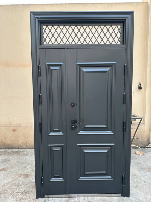 Ajoyib sifatli eshiklari