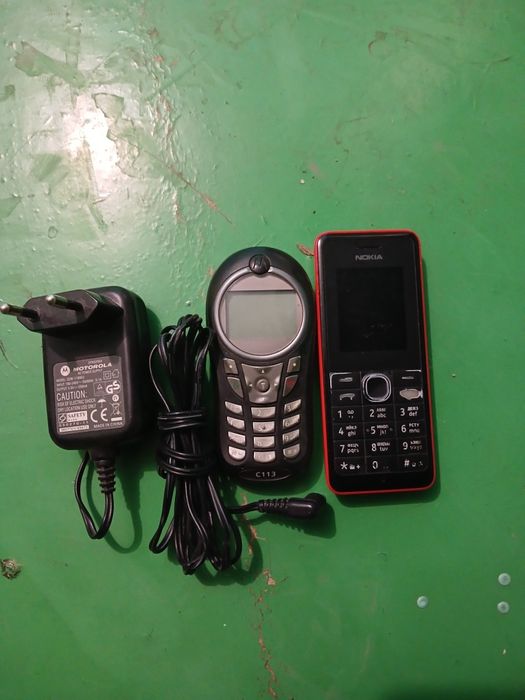 Кнопочный телефон