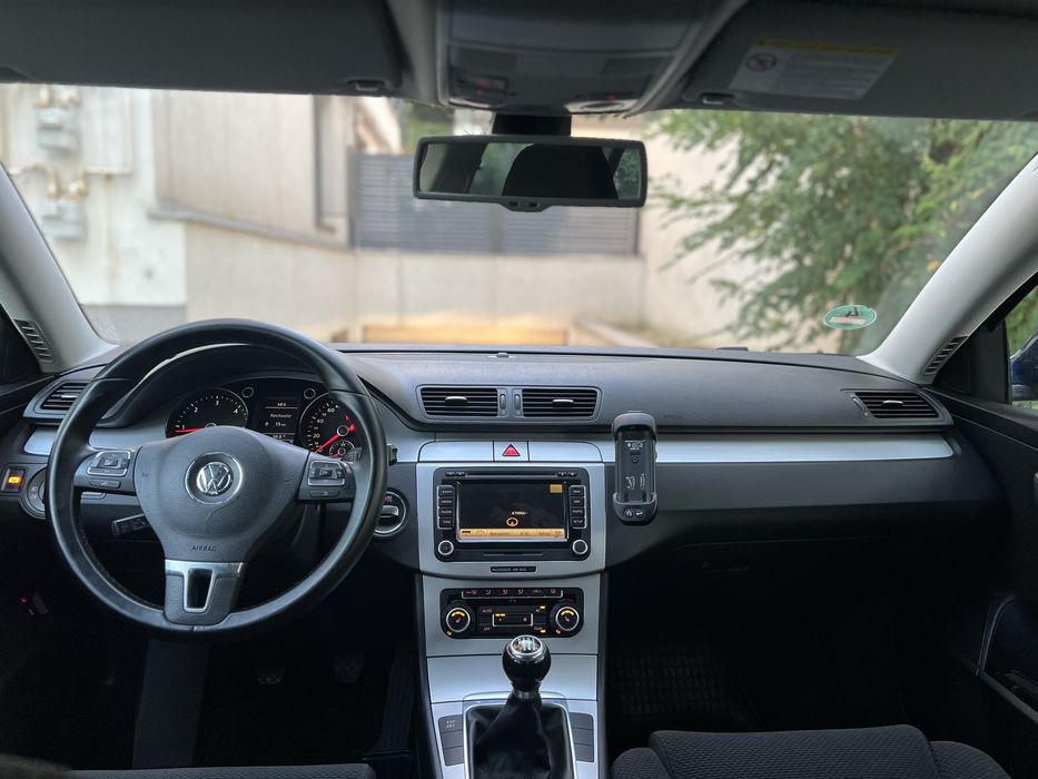 VOLKSWAGEN Passat 2010 — imagine 5