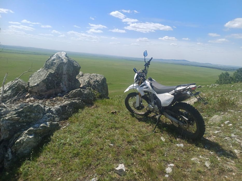 Мотоцикл эндуро 250к