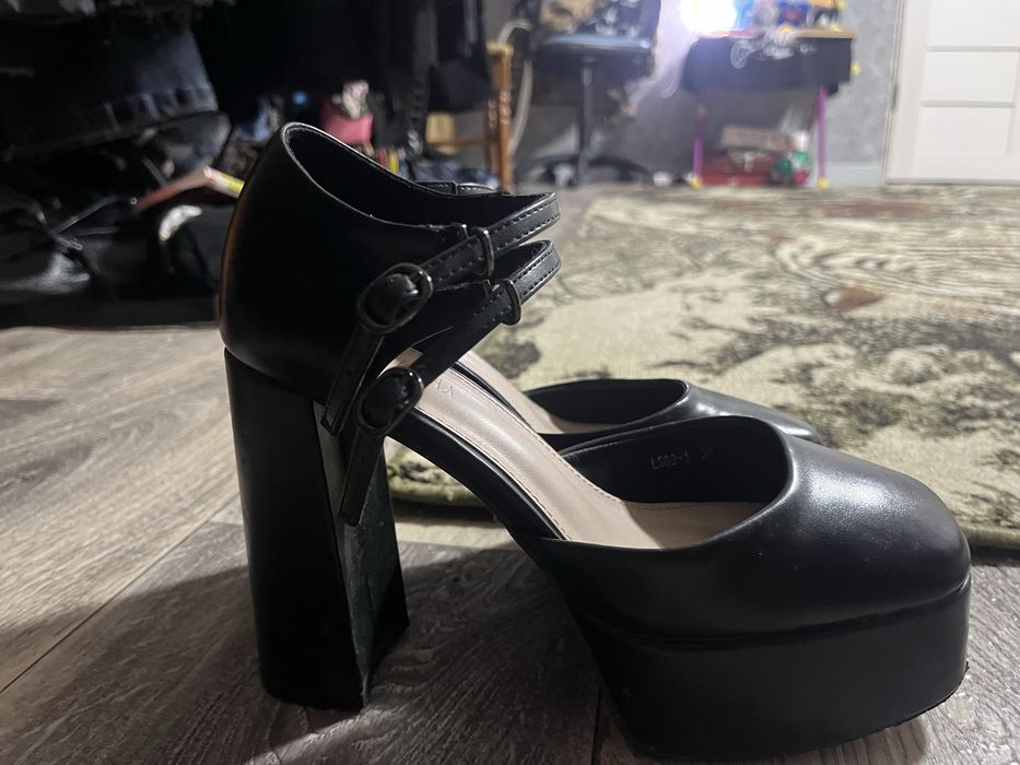 туфли на каблуке 10 см