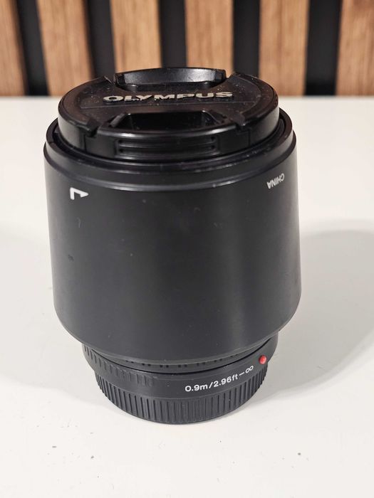 Obiectiv Olympus Digital 40-150mm ED cu Lens Hood LH-61D