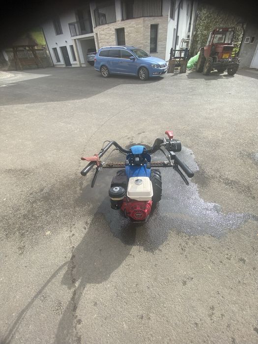 Vând cositoare BCS 9 cai