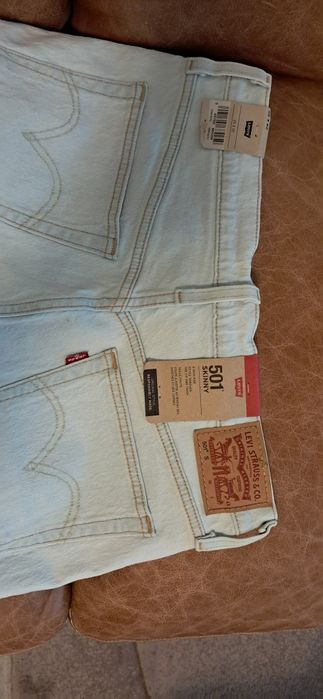 Дамски дънки Levi's модел 501