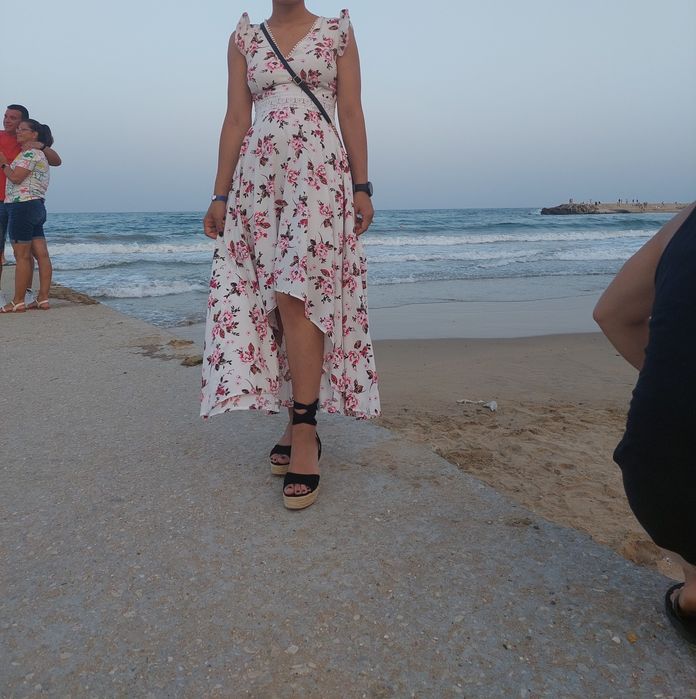 Rochita de vara cu elemente florale