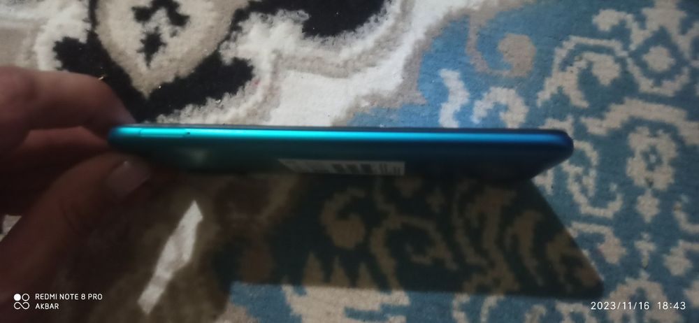 Telefoʻn ideal holati yaxshi