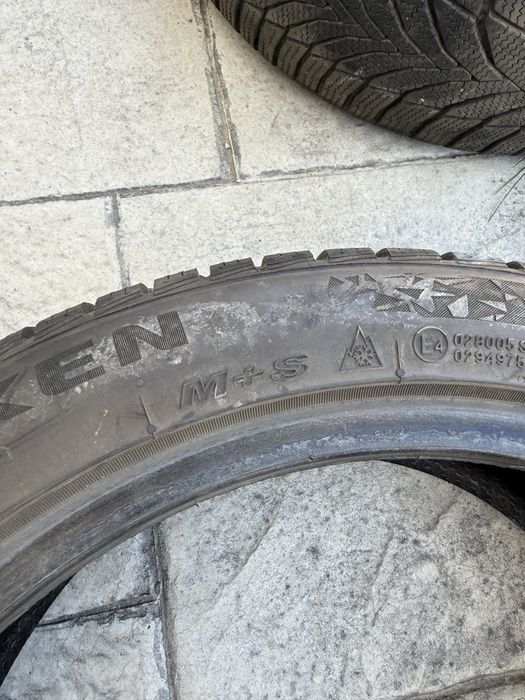 Anvelope iarna 215/45/17 Nexen