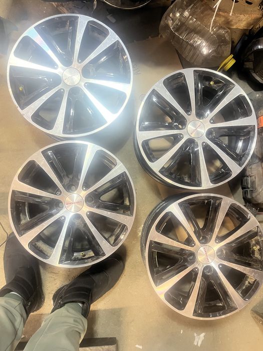 Продам диски R15