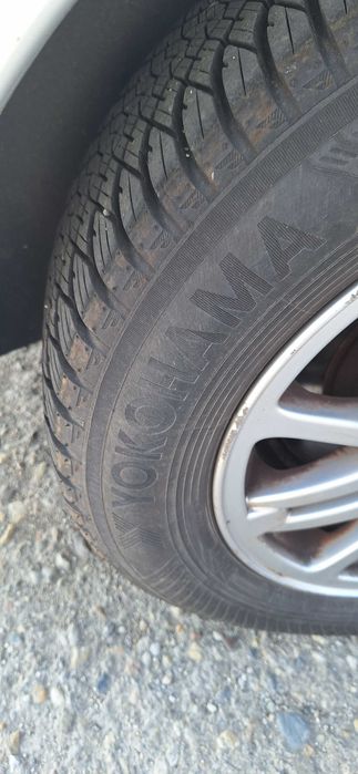 Volvo S60 fabricat in 2005 adus din Suedia in 2018. Pret 1.600 euro.