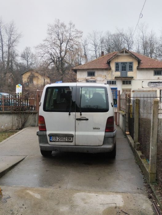 Продавам вито 112цди