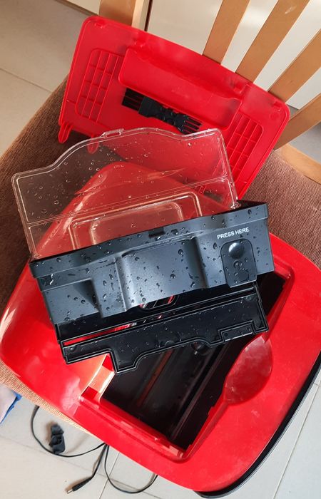 Прахосмукачка робот vileda