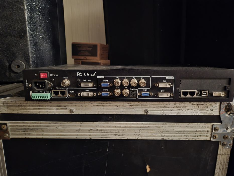 Лед экран продам 6 кв.м (3х2) novastar