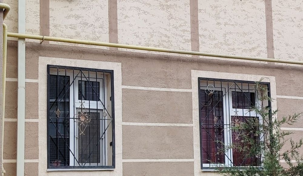Termiz sh.Beshkapa Dom sotiladi.