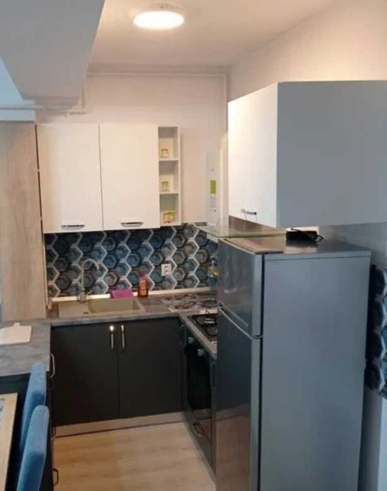 Дава се под наем Двустаен апартамент в Пловдив, Западен - 60 кв.м за 270.3 € - Снимка #1