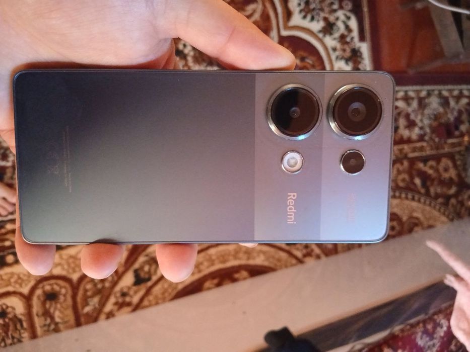 Redmi note 13 pro 12/512