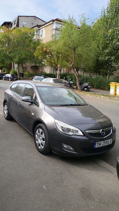Opel Astra J Sports Tourer 1,7 CDTi