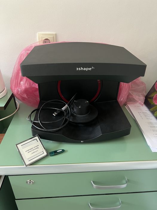Scanner laborator 3shape E2 3D  - nefolosit