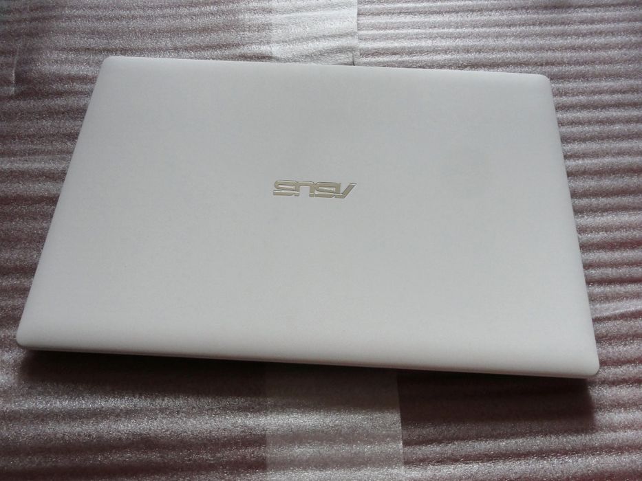 Ноутбук Asus X553SA