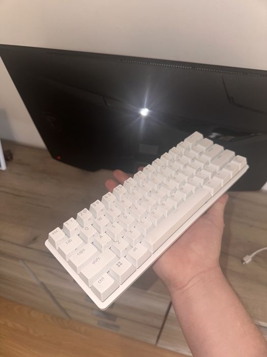 Tastatura Gaming Razer Huntsman Mini Mercury Edition Clicky Switch
