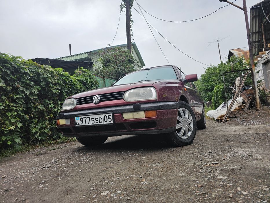 Продам Golf 3 1.8 моно
