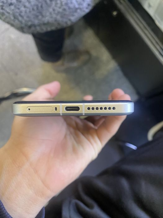 Xiaomi 15 ultra продаю