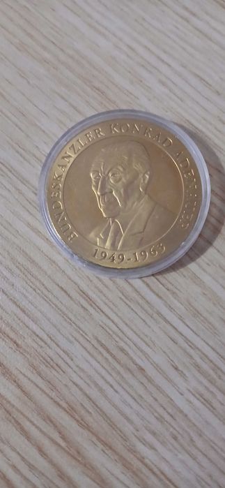 Възпоменателна монета канцлер KONRAD ADENAUER 1949-1963г