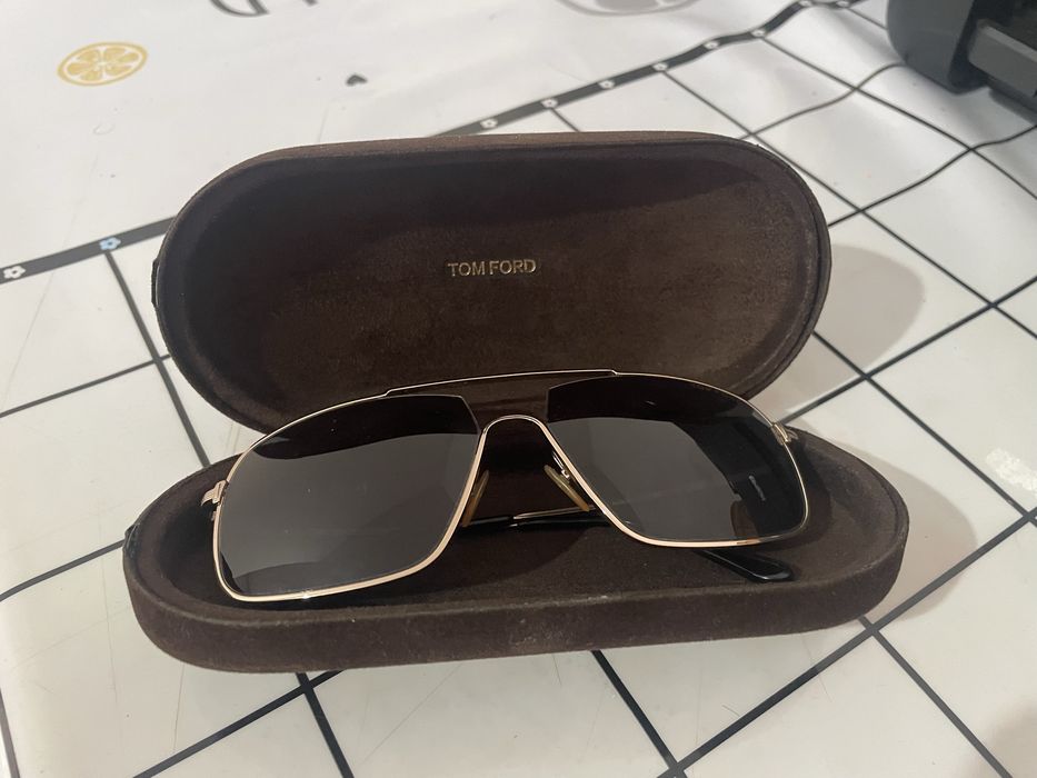 Продаю оригинальные очки Tom Ford