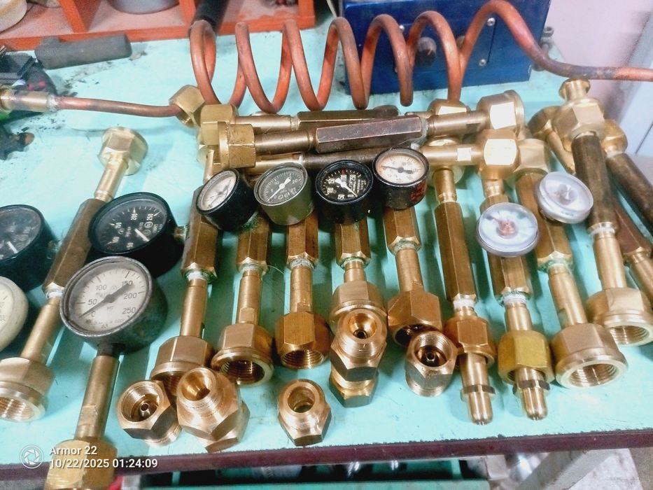 Переходники для кислородных баллонов