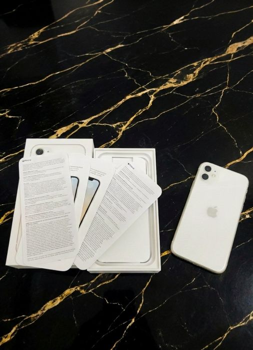 Срочно продам iPhone 11 в идеальном состоянии
