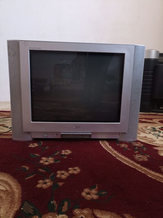 Телевизорлар сотилади