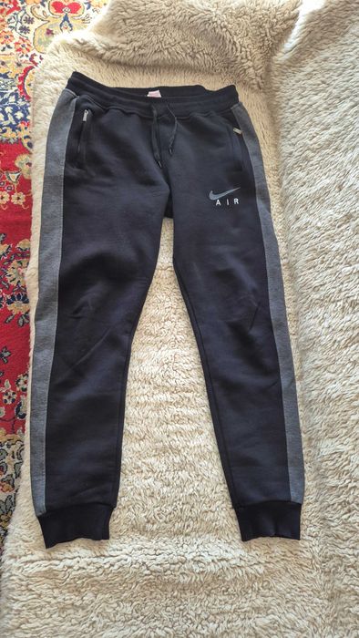 Анцуг долните Nike - L