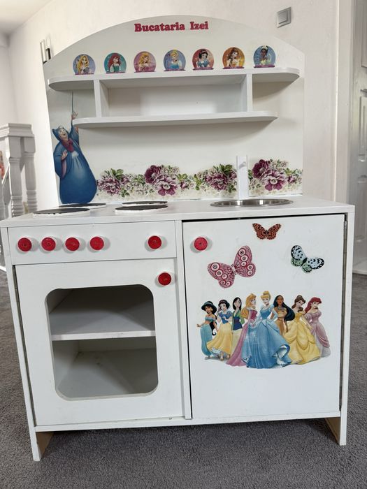 Bucatarie de jucarie