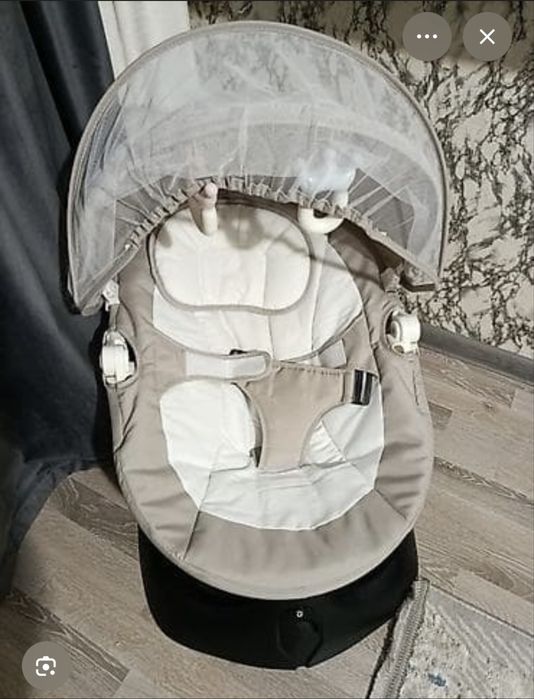 Продам детский электро-шезлонг