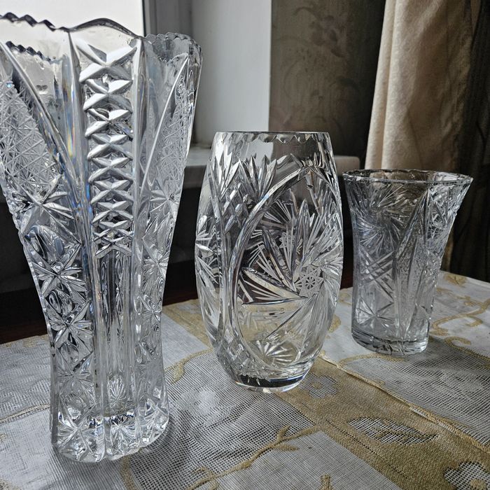 Ваза хрустальная срочно