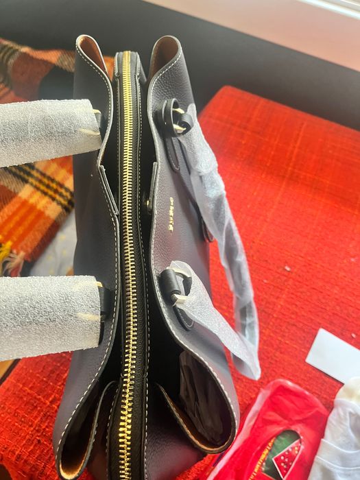 Чисто нова чанта Фурла Furla