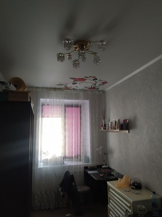 Продам квартиру  4х комнатную