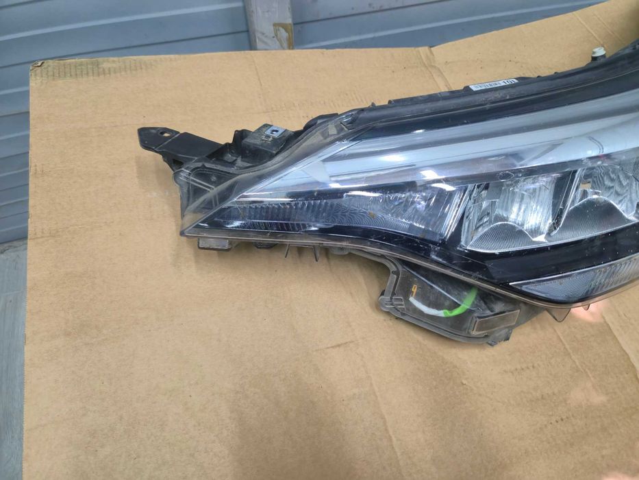 Far stanga Toyota C-HR C HR CH-R Full Led An 2019 - 2023 Cod 81150-F4180-00