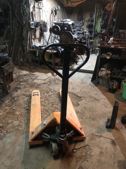 Ремонт трансполлетов, рохля и штаблер. ремонт транспалет