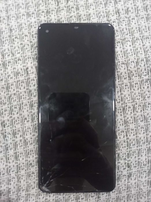 Galaxy A21s немного побитый