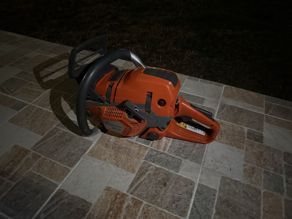 Drujba husqwarna 562 x !aproape nouă