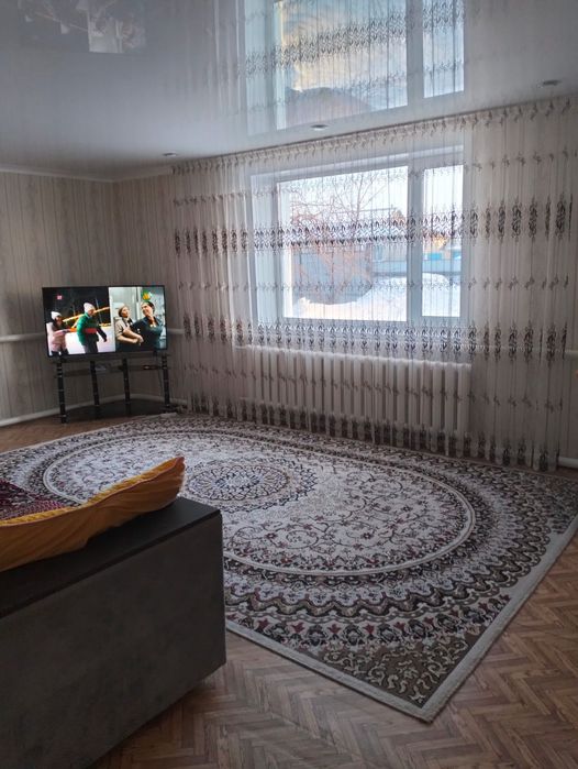 Продам квартиру в двухквартирном доме