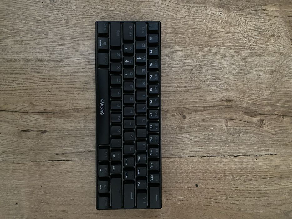 Gamdias Hermes E3 RGB геймърска клавиатура