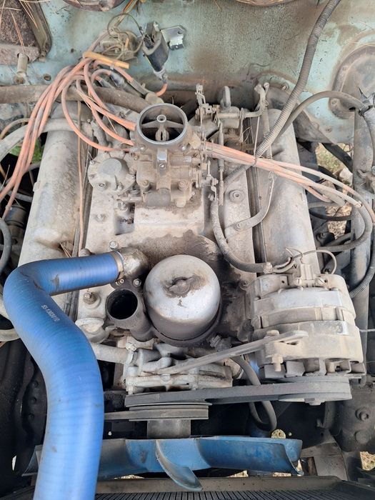 Gaz 53 sotiladi.