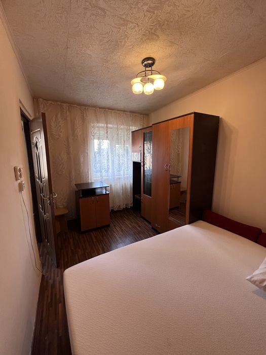 Vand apartament 2 camere