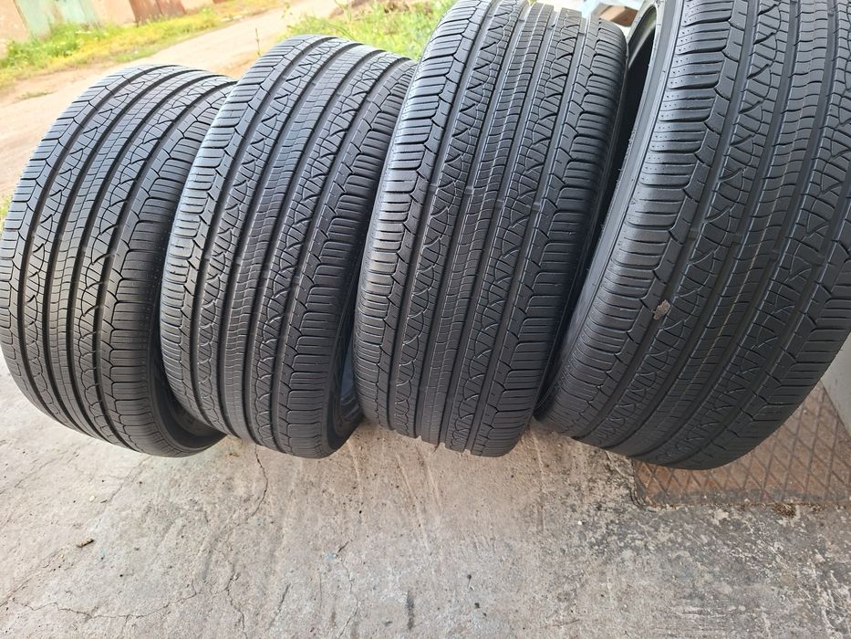 Продам шины 235/45/18 нексен