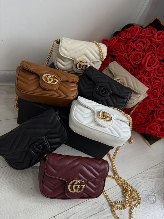 Най уникалните модели дамски чанти.