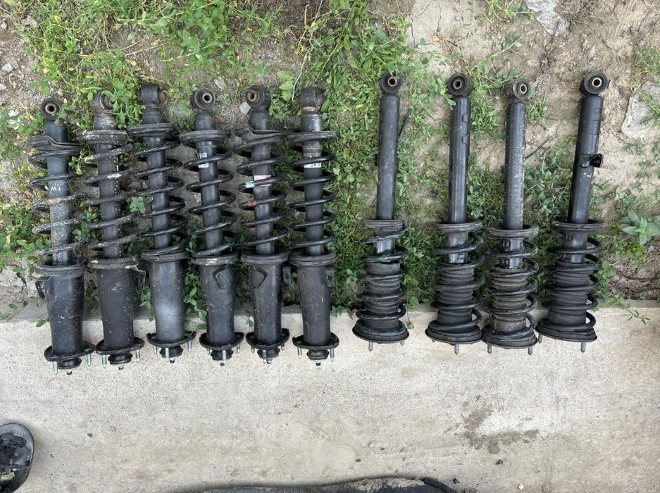 Лексус  190. Gs 300 , 350 , 430, 460.  Ходовка амортизаторы.