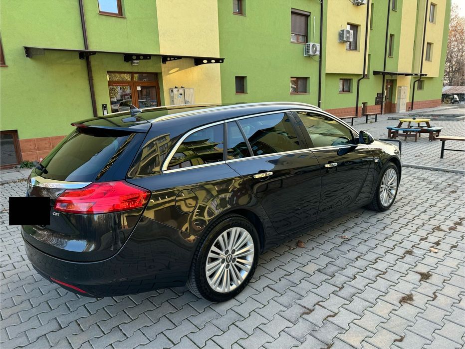 Opel Insignia 131 к.с 2011 diesel
